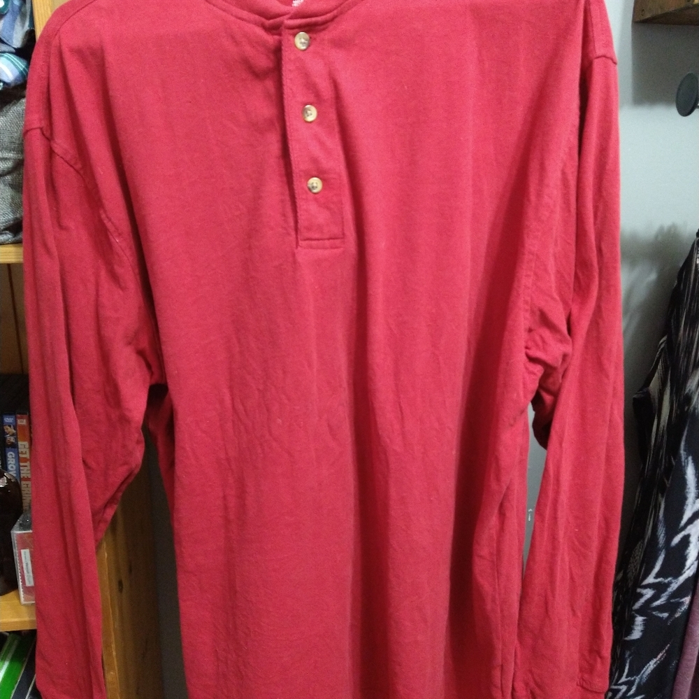 Puritan Large red long sleeve shirt